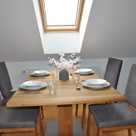 Ferienwohnung "Julka" Kostenloses W-Lan Giebelstadt Esterno foto