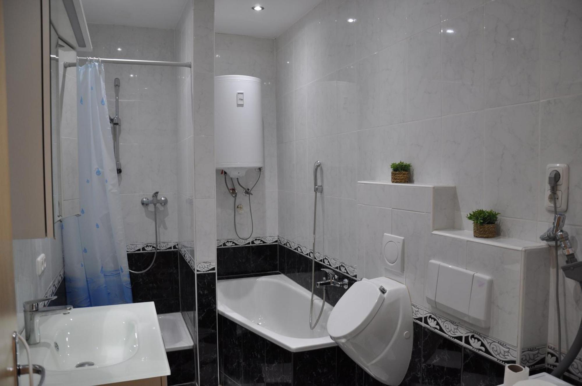 Ferienwohnung "Julka" Kostenloses W-Lan Giebelstadt Esterno foto