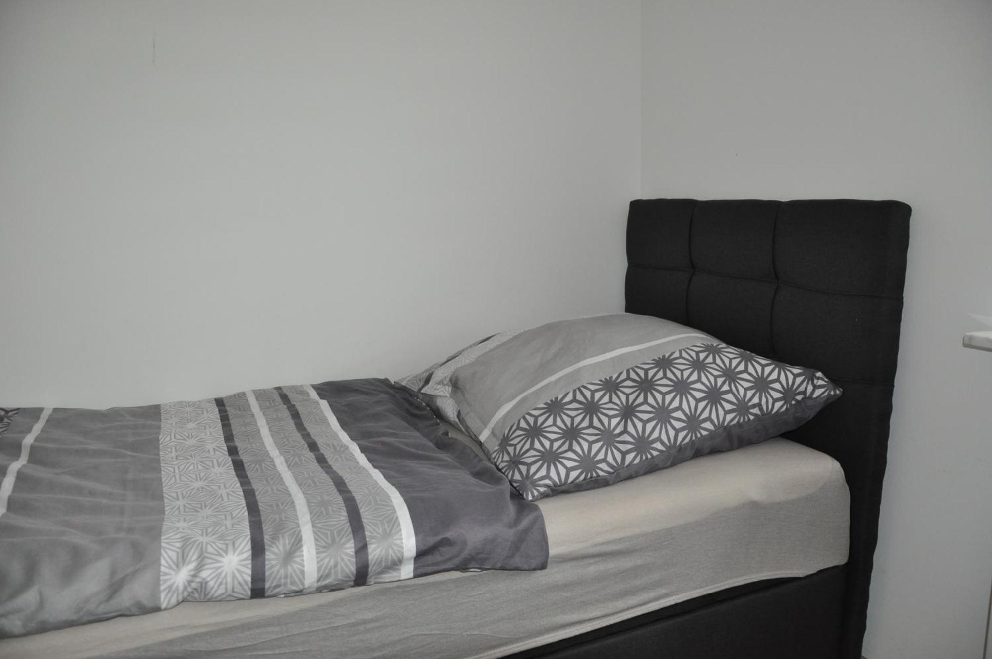 Ferienwohnung "Julka" Kostenloses W-Lan Giebelstadt Esterno foto